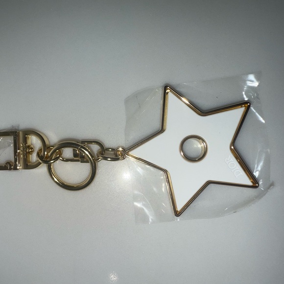 New Dior Gold and White Star keychain or bag charm - Picture 5 of 11